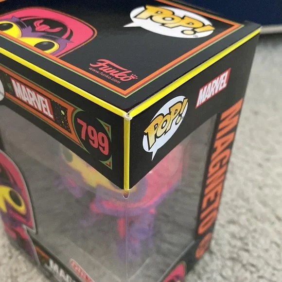 Marvel Blacklight Gambit, Rogue, Magneto, + Black Panther Funko Pops with XL Tee - Picture 8 of 12
